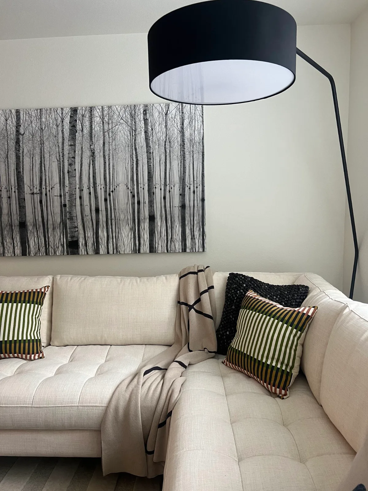 The Park in Bellevue: Interior bedroom vista and reading nook