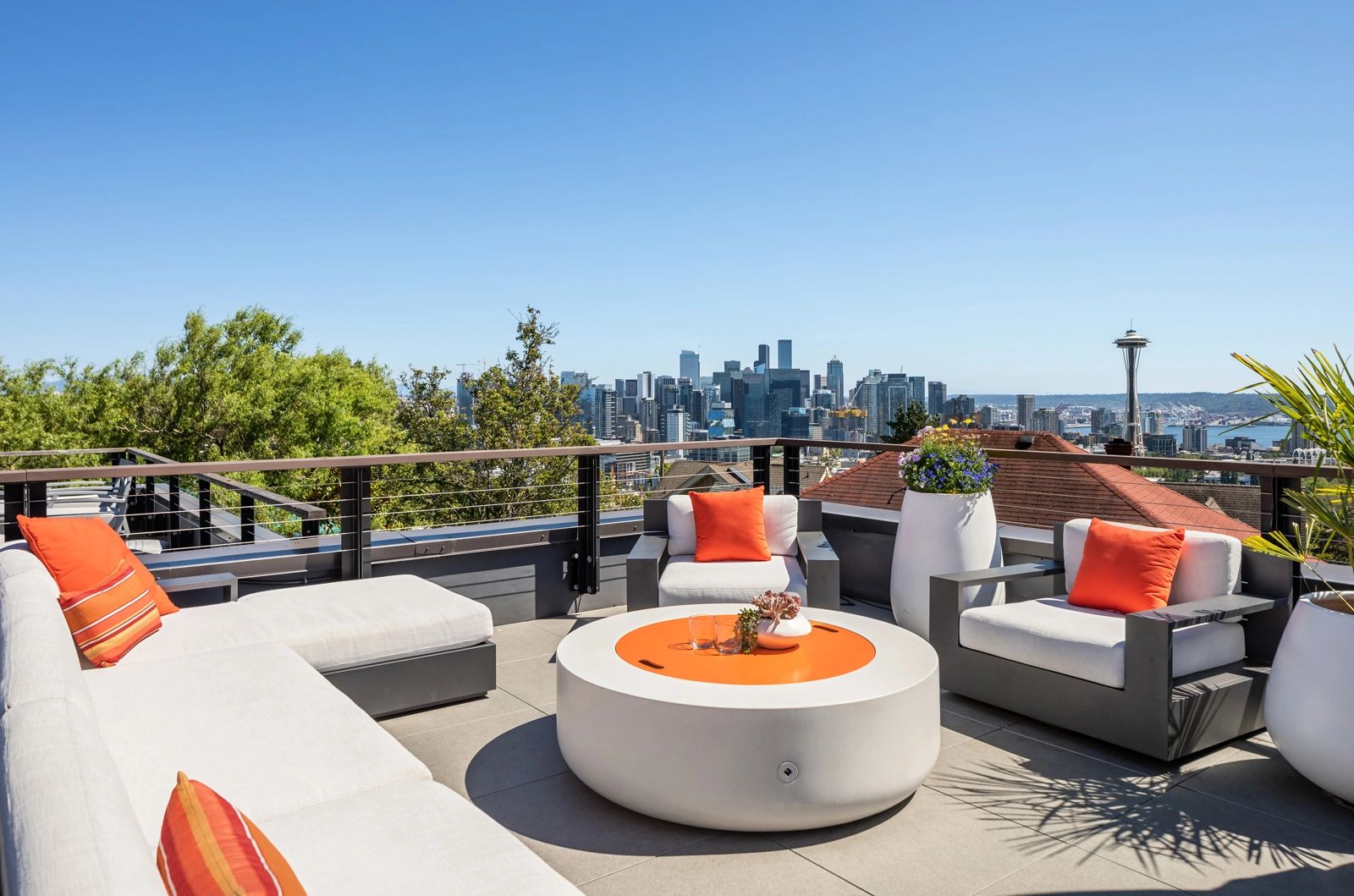 Lee Street Roof Deck