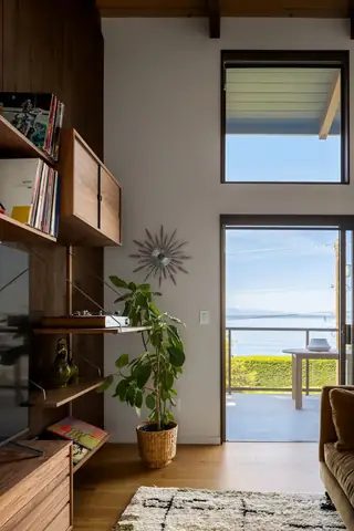 Edmonds Beach House space