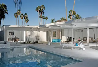 Mid-century modern desert home with swimming pool